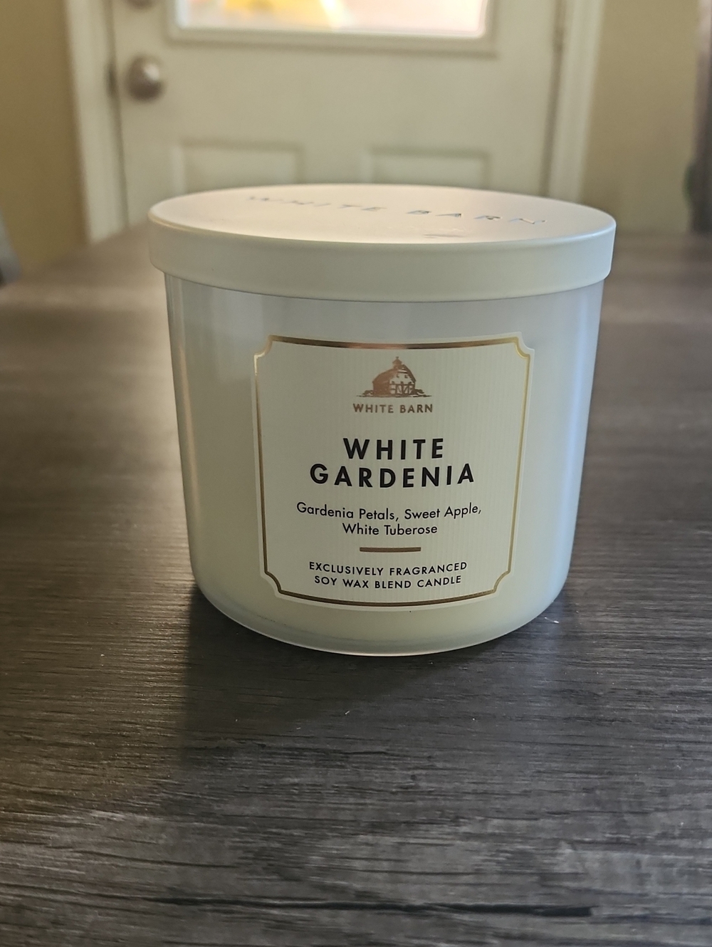 White Barn White Gardenia Candle NWT